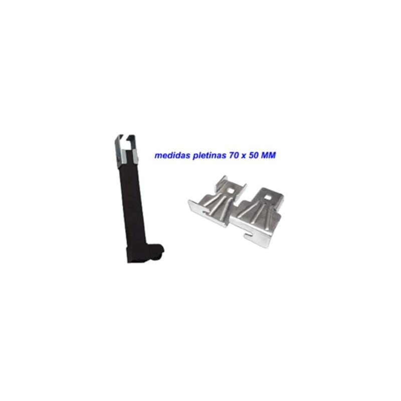 foto del prodotto set gambe per rete 30x40 nera con ruote altezza 28 cm