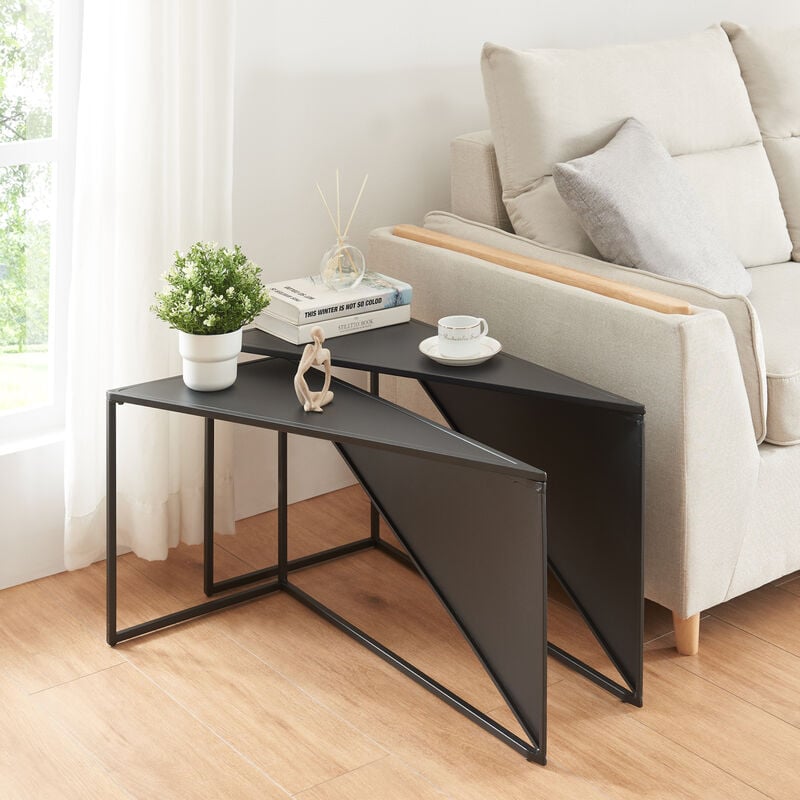 foto del prodotto set kungs r di 2 tavolini sovrapponibili con piano triangolare altezze diverse metallo, nero en.casa 