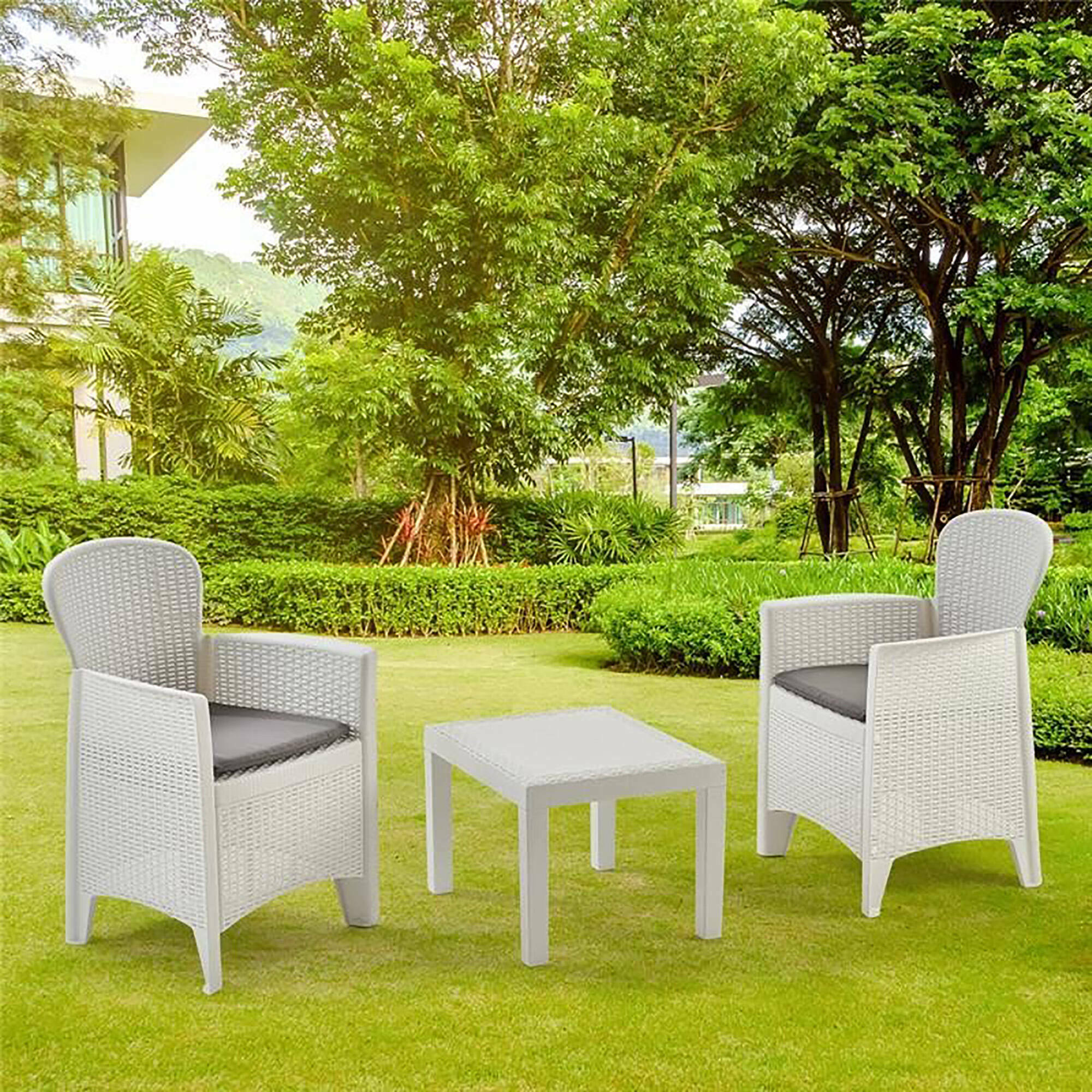 foto del prodotto set salotto da esterno aneta, set da giardino con cuscini composto da 2 poltrone e 1 tavolino, salottino indoor, 100 made in italy, cm 60x58h86, bianco