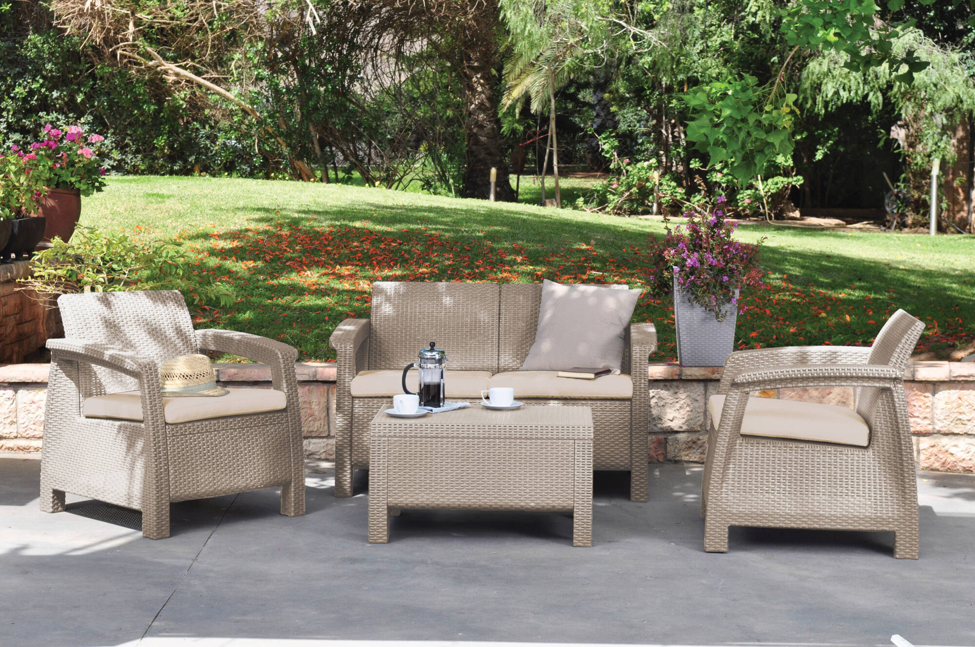 foto del prodotto set salotto da esterno nelson, salottino outdoor, set da balcone o giardino, composizione soggiorno per esterni, 128x70 h79 cm, beige