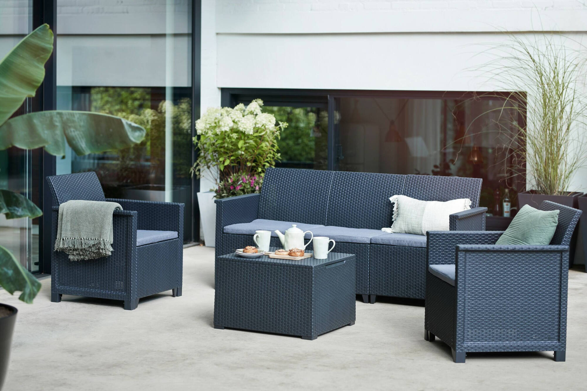 foto del prodotto set salotto da esterno orillia, salottino outdoor, set da balcone o giardino, composizione soggiorno per esterni, 113x65 h74 cm, antracite