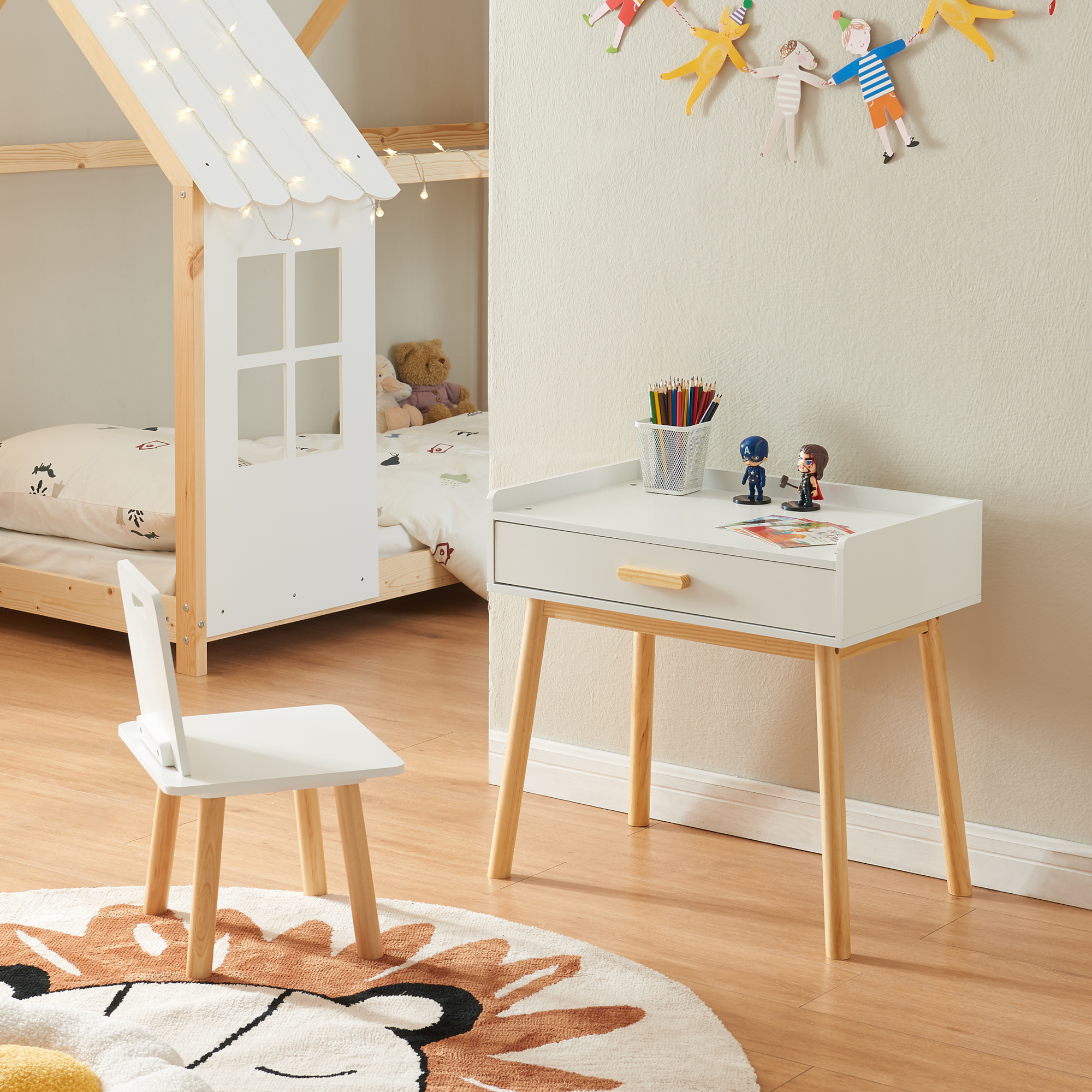 foto del prodotto set skjerv y tavolo e sedia per bimbi legno naturale bianco en.casa 