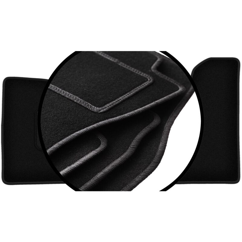foto del prodotto set tappetini in velluto per microcar virgo microcar 0 