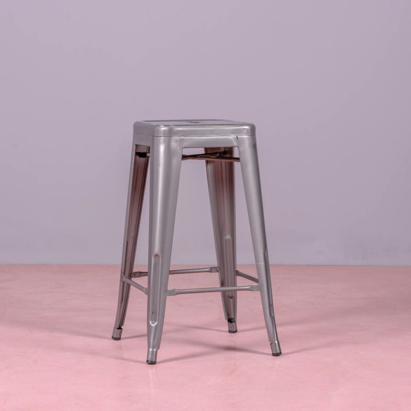 foto del prodotto sgabello impilabile bistro metal nest dream