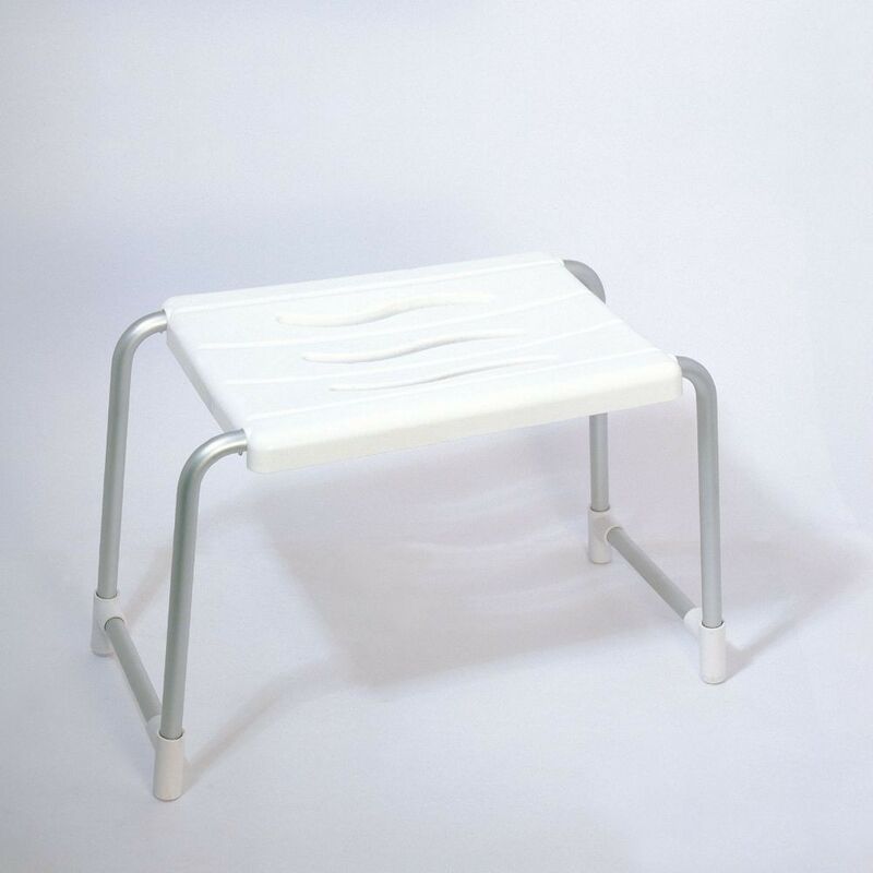 foto del prodotto sgabello per vasca da bagno per disabili bianco antiscivolo