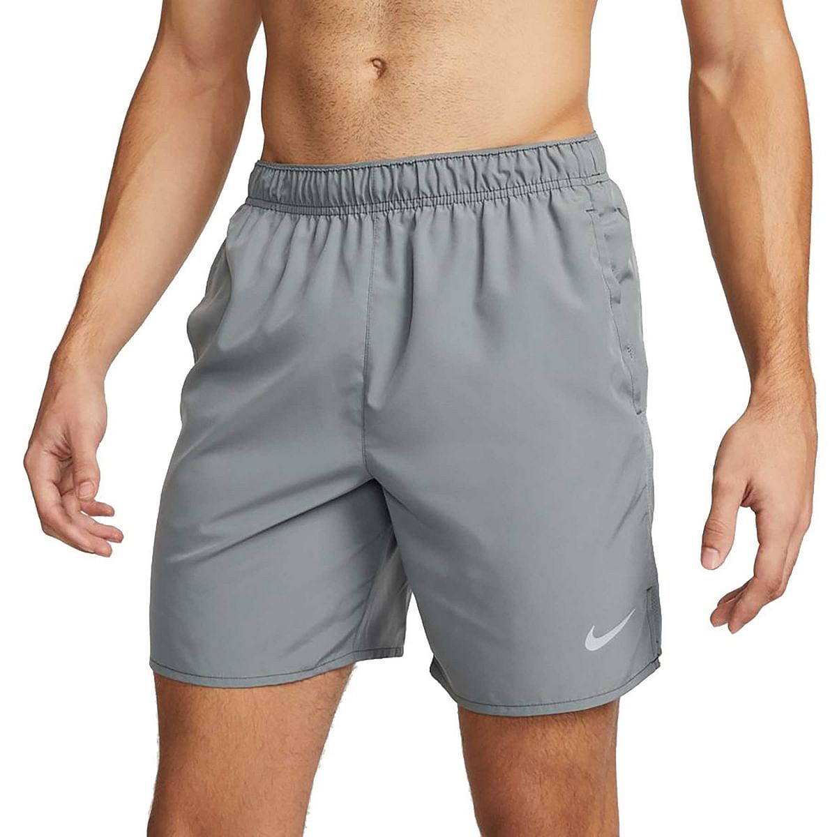 foto del prodotto short dri fit challenger 7 