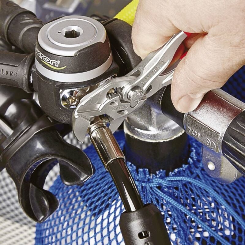 foto del prodotto sodise knipex 86 03 125 sb pinza chiave combinata