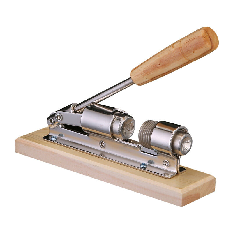 foto del prodotto sollbry schiaccianoci schiaccianoci in acciaio inox con manico in legno, strumento aperto per noci, castagne, noci pecan, nocciole, mandorle, noci
