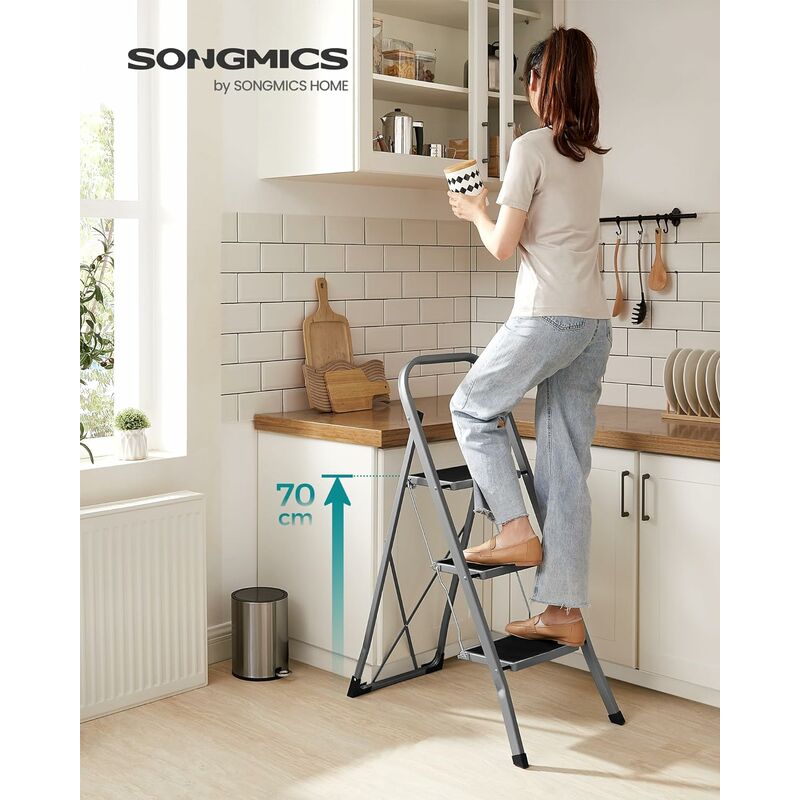 foto del prodotto songmics scaletta, scala a 3 gradini, scaletta pieghevole, chiusura di sicurezza per piegamento, facile da riporre, portante 150 kg, grigio tortora