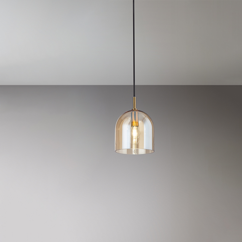 foto del prodotto sospensione contemporanea coro metallo oro spazzolato vetro ambra 1 luce e14