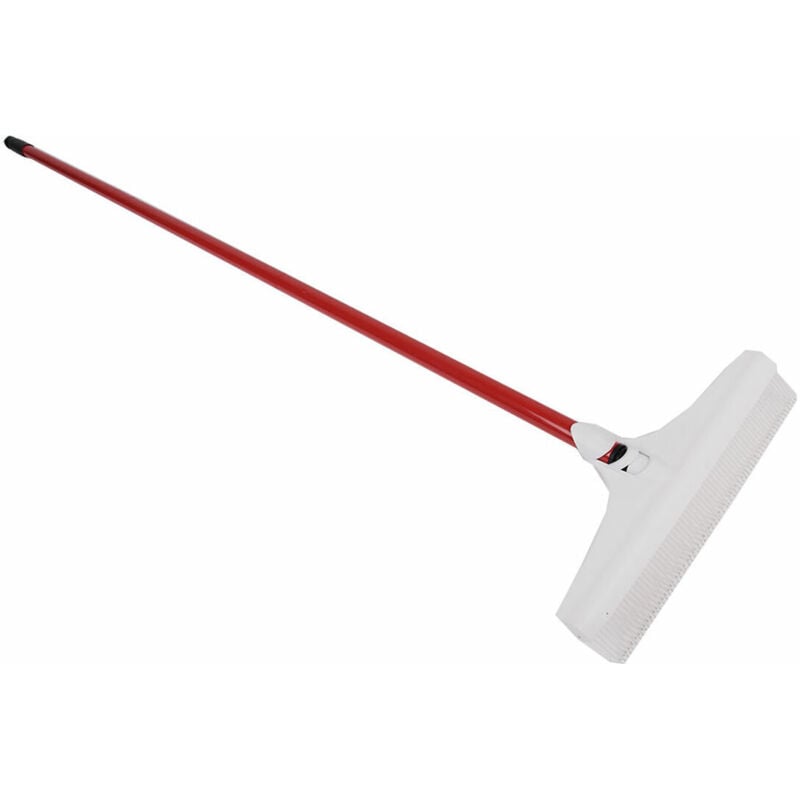 foto del prodotto spazzola per erba artificiale con manico per pettinatura 30 cm 28052