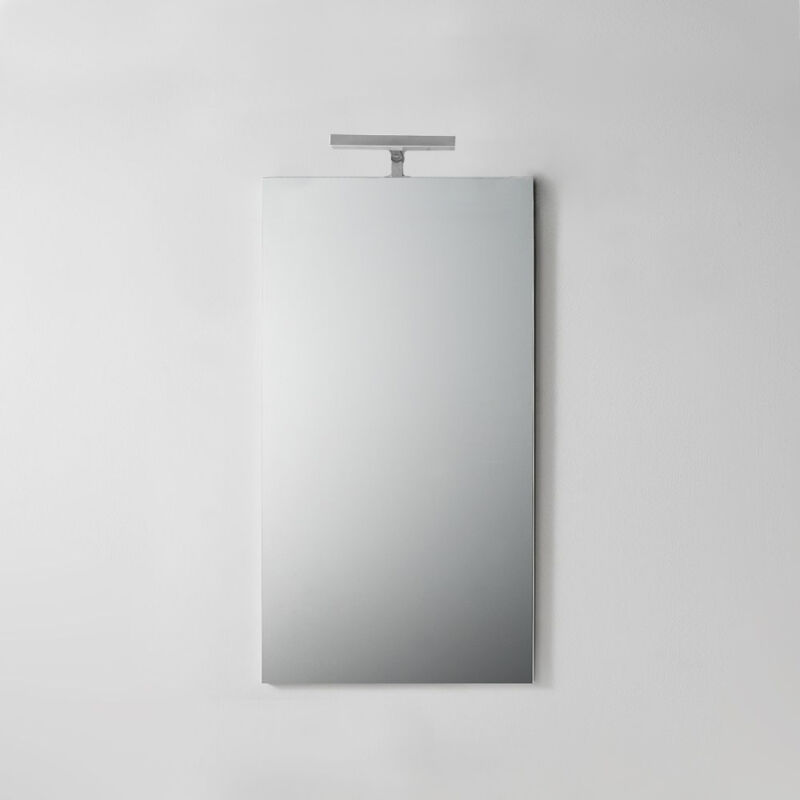 foto del prodotto specchio bagno semplice 45 x 90 cm con luce