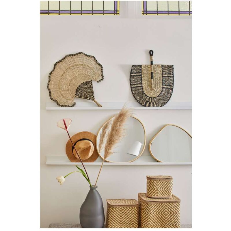 foto del prodotto specchio con cornice in rattan 46x39