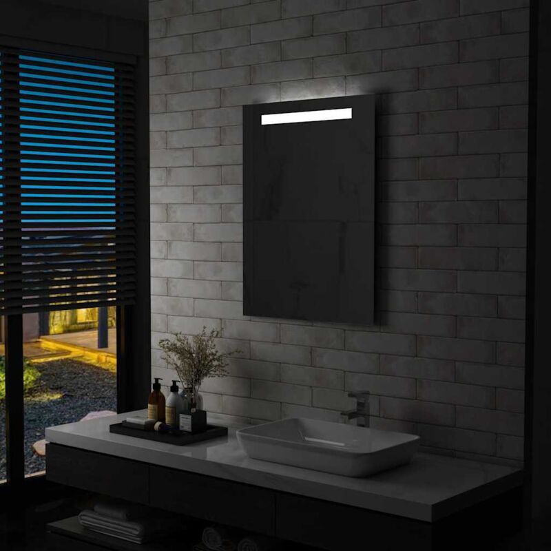 foto del prodotto specchio da parete a led per bagno 60x80 cm vidaxl 199091