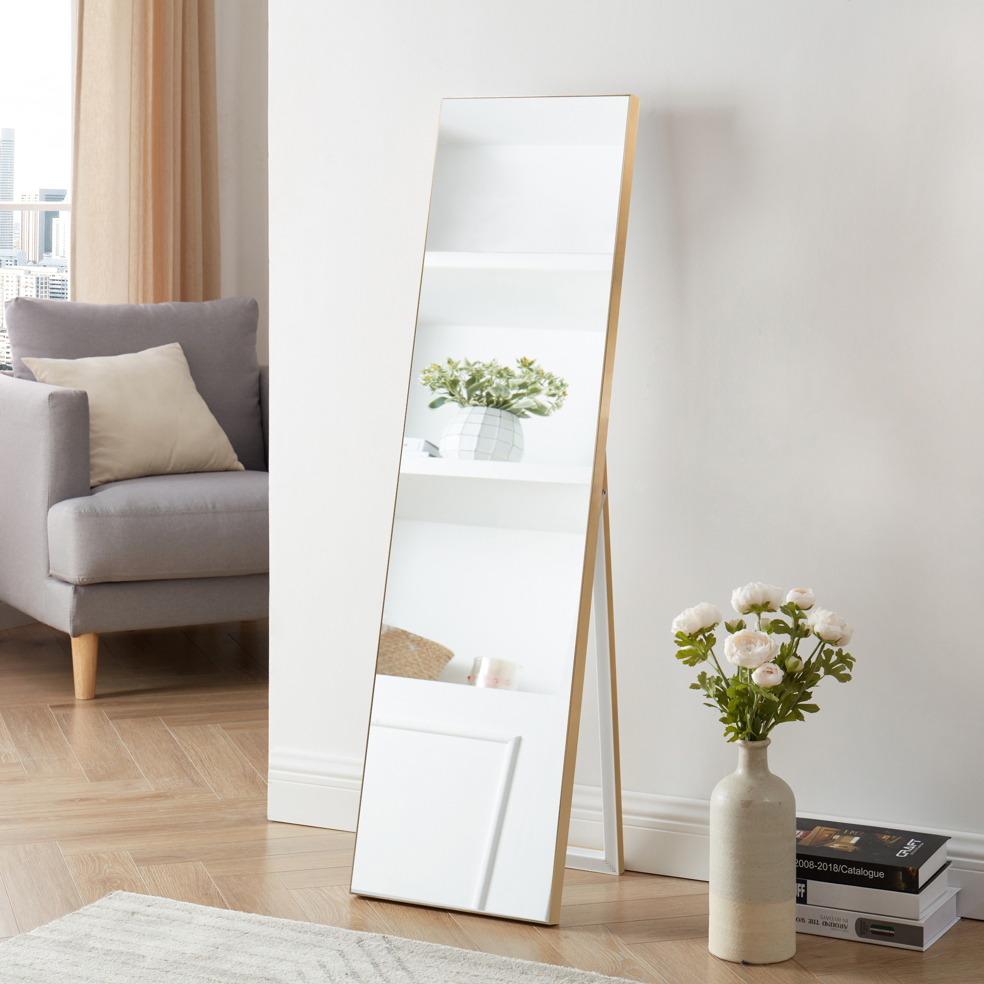 foto del prodotto specchio da terra 39 barletta 39 a figura intera 150 x 35 cm cornice in color oro en.casa 