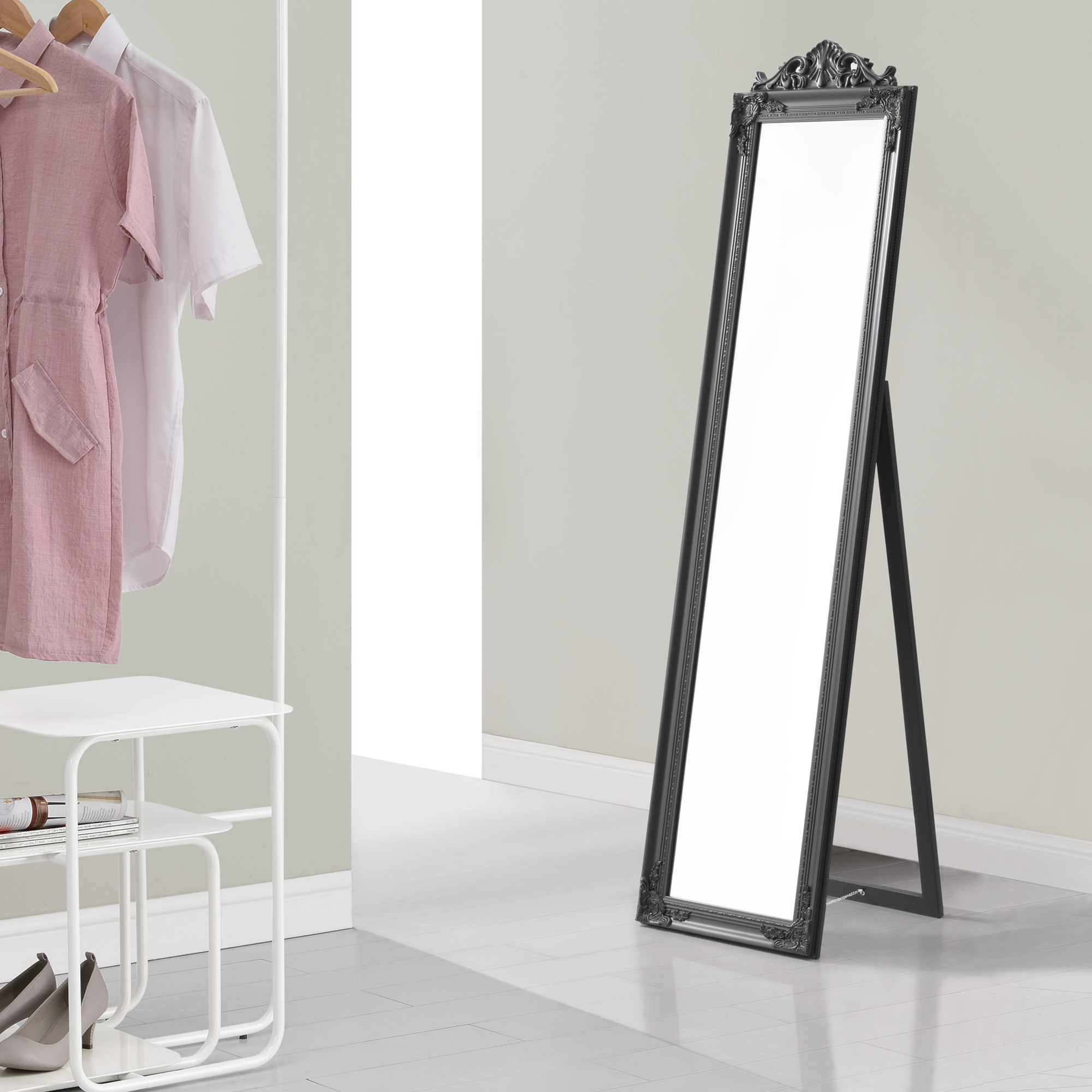 foto del prodotto specchio da terra arezzo a figura intera 160 x 40 cm cornice in eucalipto grigio scuro en.casa 