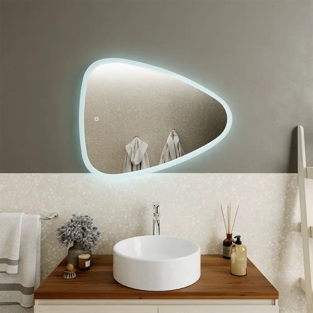 foto del prodotto specchio led bagno 70x55 cm reversibile con sensore touch screen diadema