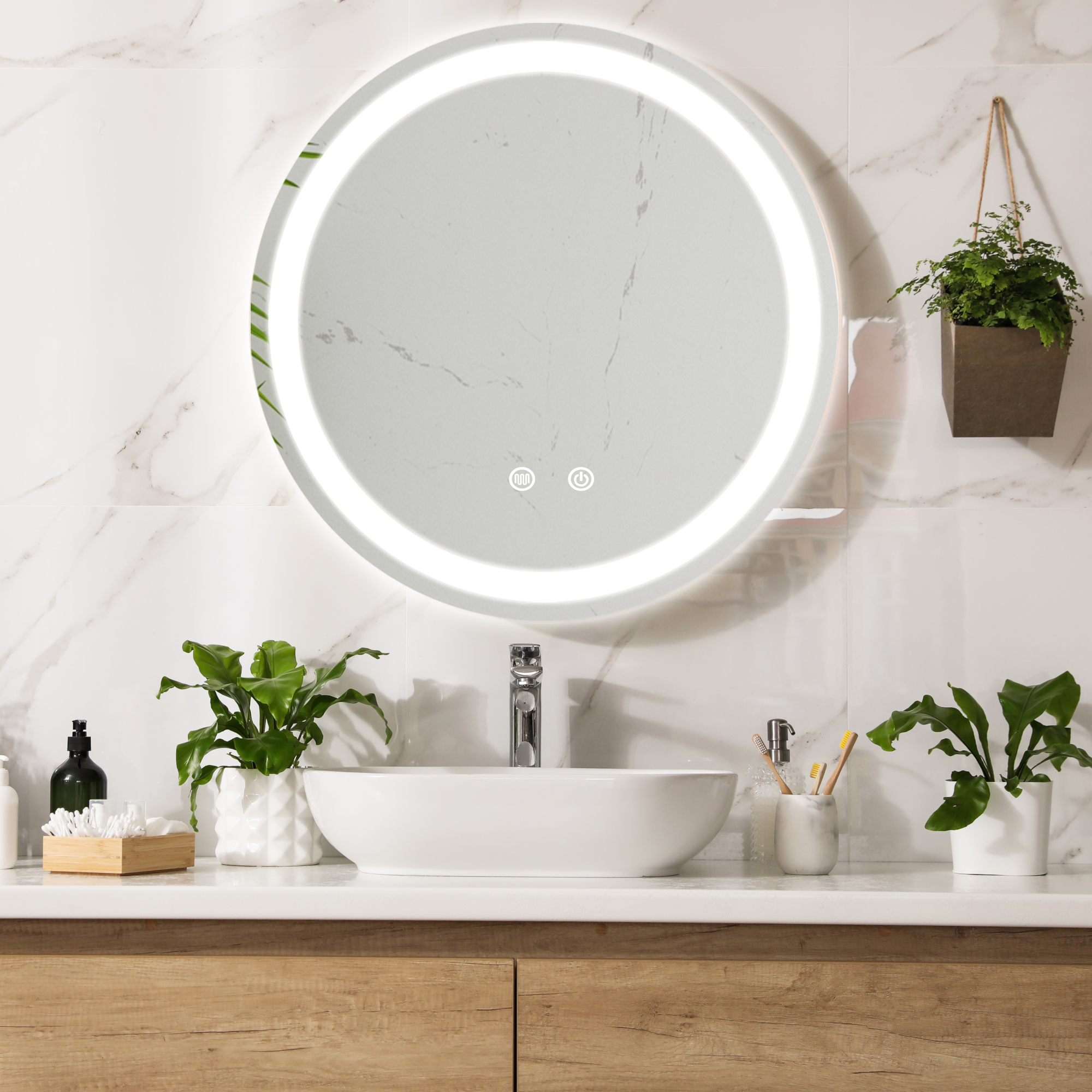 foto del prodotto specchio led da parete maratea multifunzionale 50 cm cornice argentata pro.tec