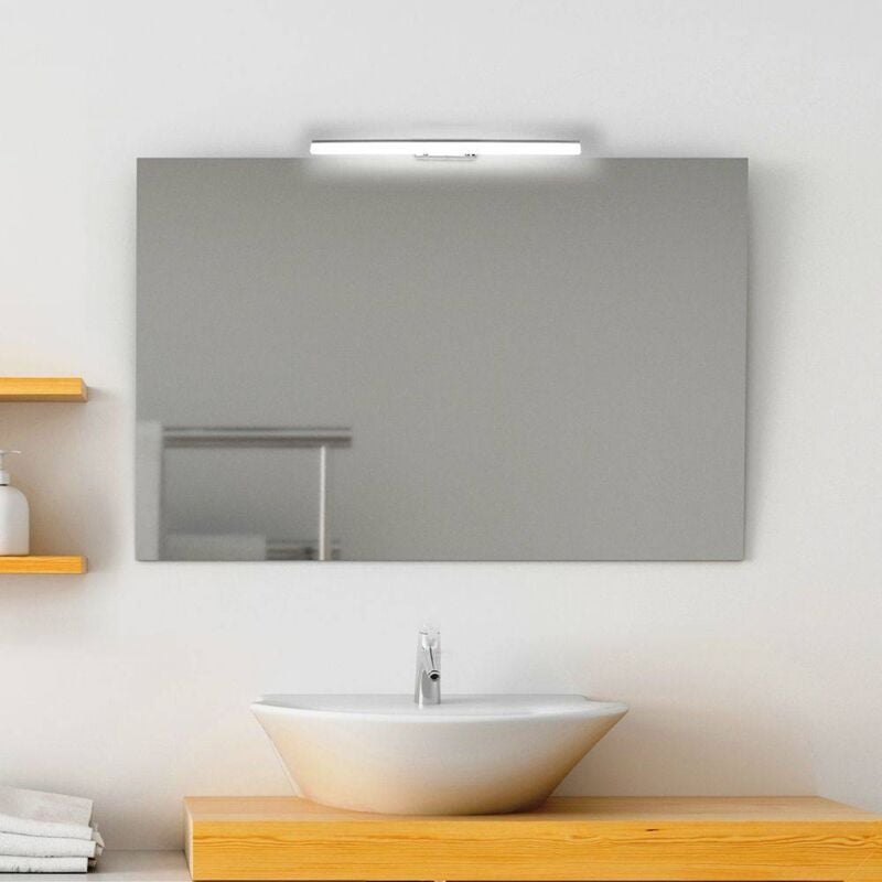foto del prodotto specchio semplice per bagno 90x60 specchio con lampada