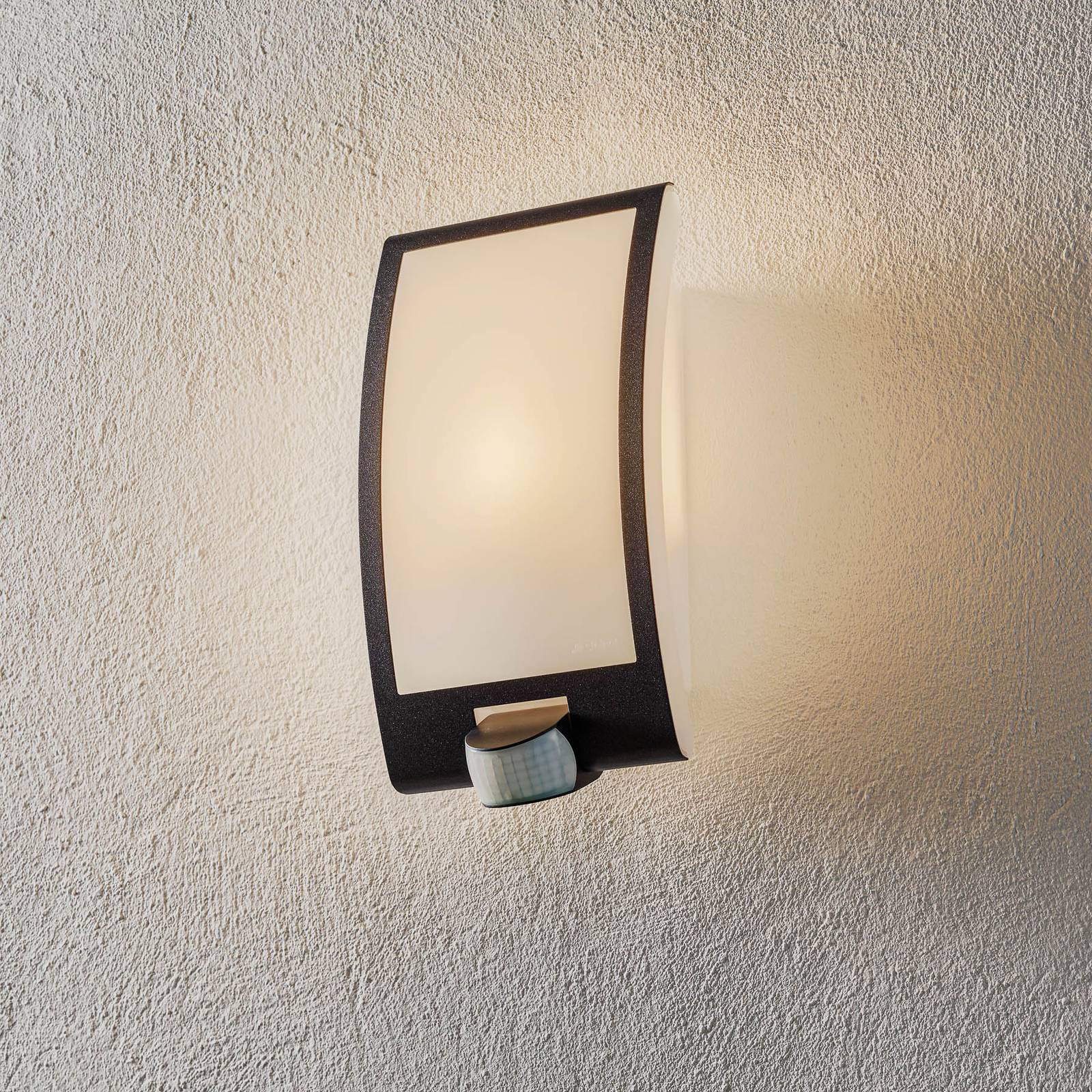 foto del prodotto steinel l 22 s 035709 lampada da parete per esterni con rilevatore di movimento lampada a risparmio energetico, led mo