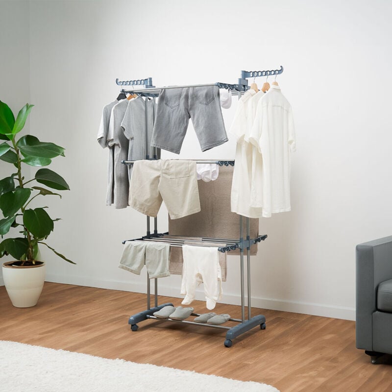 foto del prodotto stendibancheria verticale pieghevole con ruote dolver innovagoods 24 sbarre