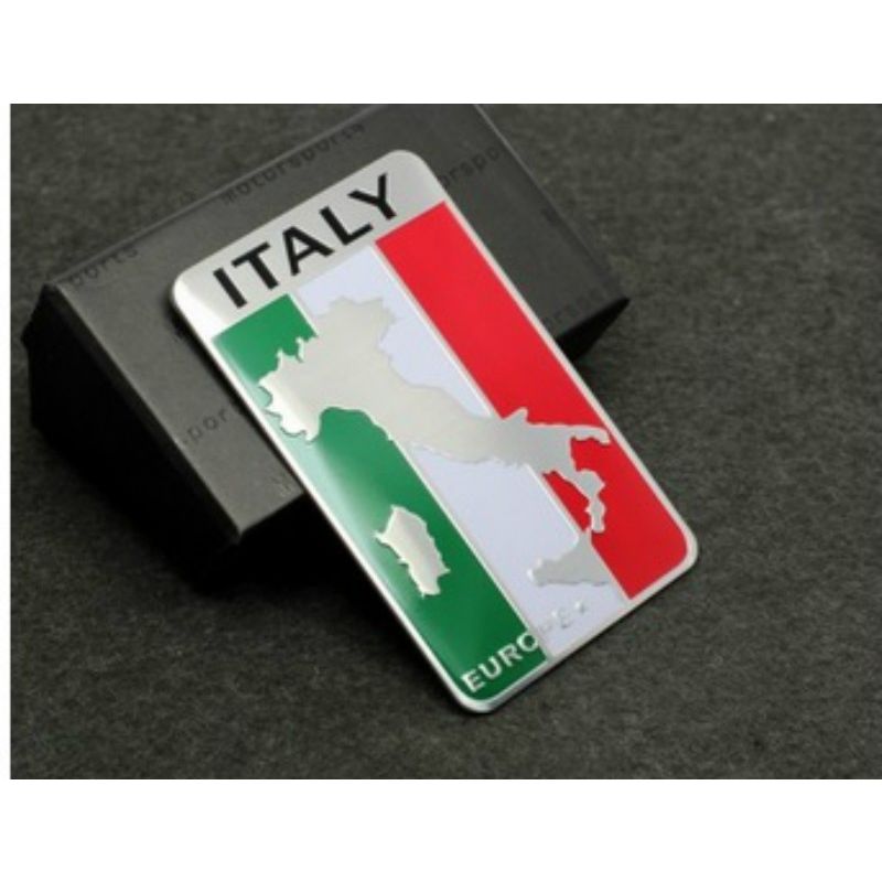 foto del prodotto stickerslab bandiera adesiva italia 3d in alluminio