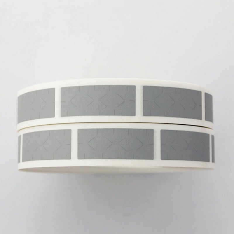 foto del prodotto stickerslab label scratch off gratta e vinci colore silver su pvc adesivo rettangolare modello rettangolo zebrato 6x15mm, numero pezzi 500