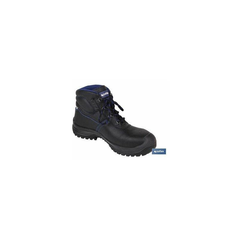 foto del prodotto stivale in pelle nera s3 modello iskur t 42