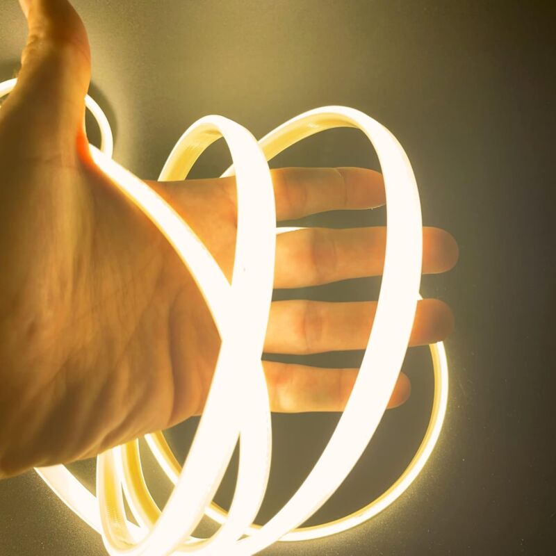 foto del prodotto striscia led cob 220v alta luminosità 432 luci al metro ip65 impermeabile, effetto neon per decorazione casa, disponibile in diverse misure e colori