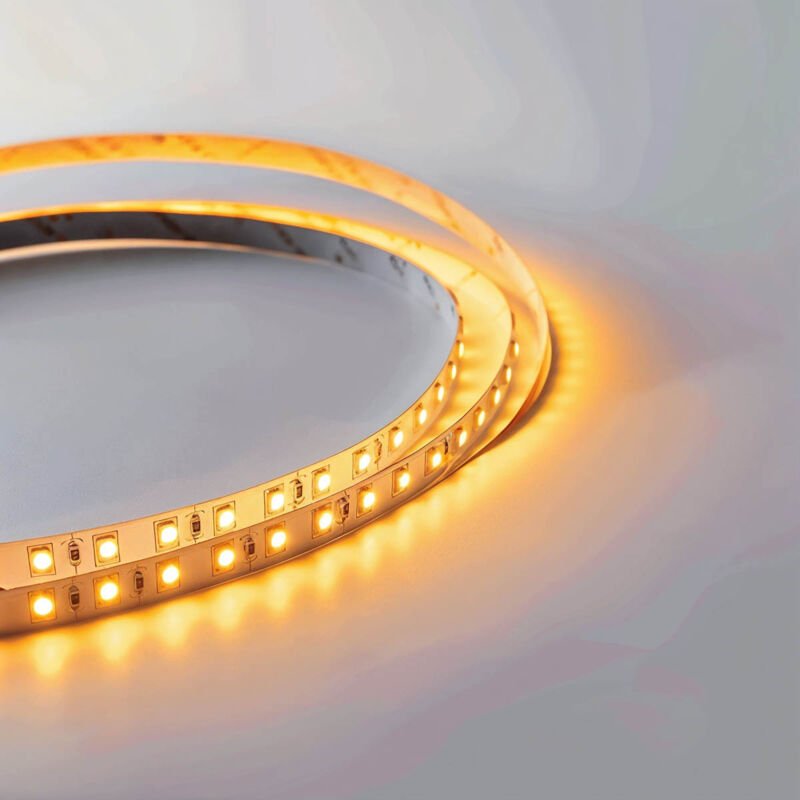 foto del prodotto striscia led intelligente rgbw 5 metri 18w luedd