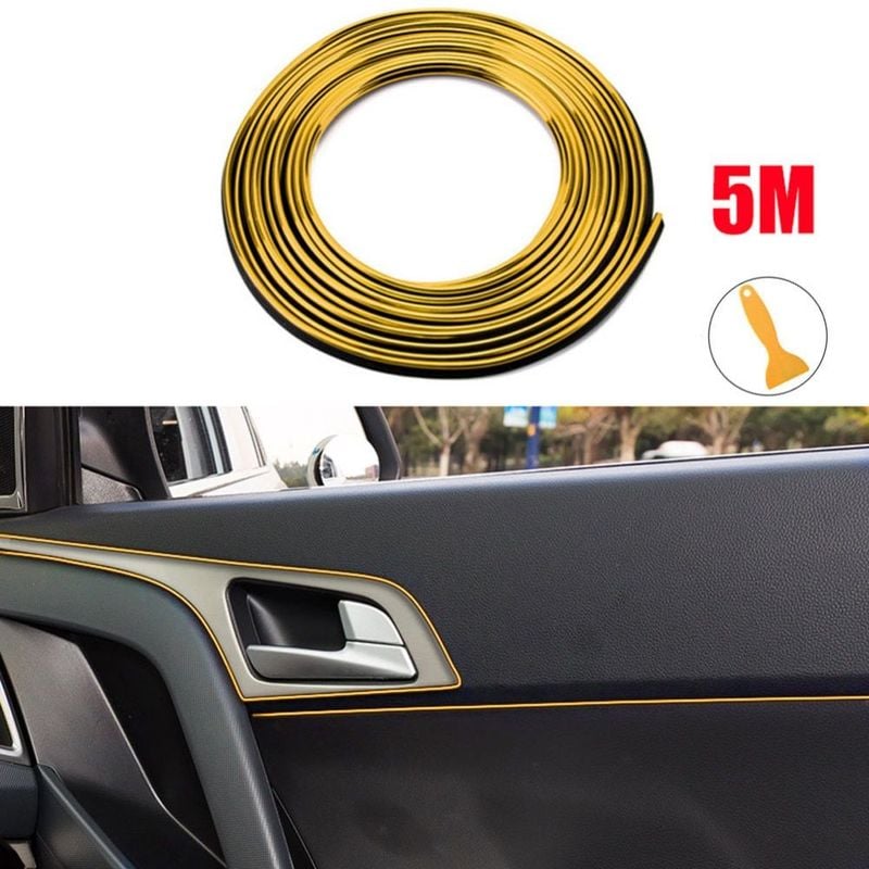 foto del prodotto striscia per decorazione mondatura bordatura interno auto 5 metri ad incastro colore oro