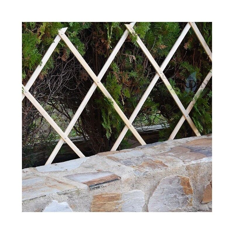 foto del prodotto suinga grata di legno 150 x 180 cm, per giardino e separazione degli ambienti. siepe artificiale espandibile.