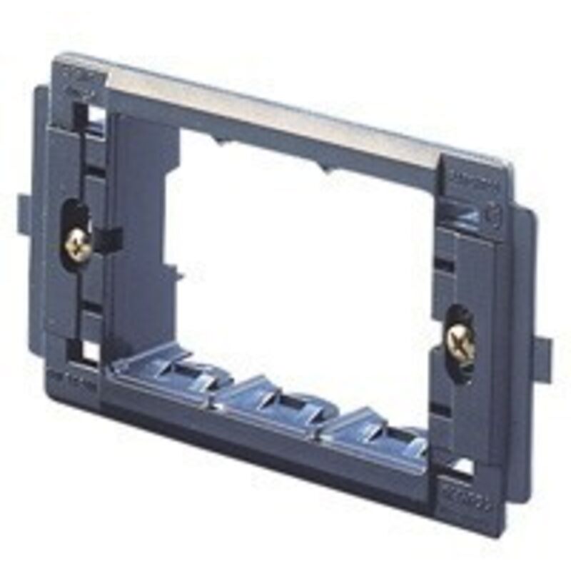 foto del prodotto supporto 3 postiplacche system gewiss cod. gw24201 