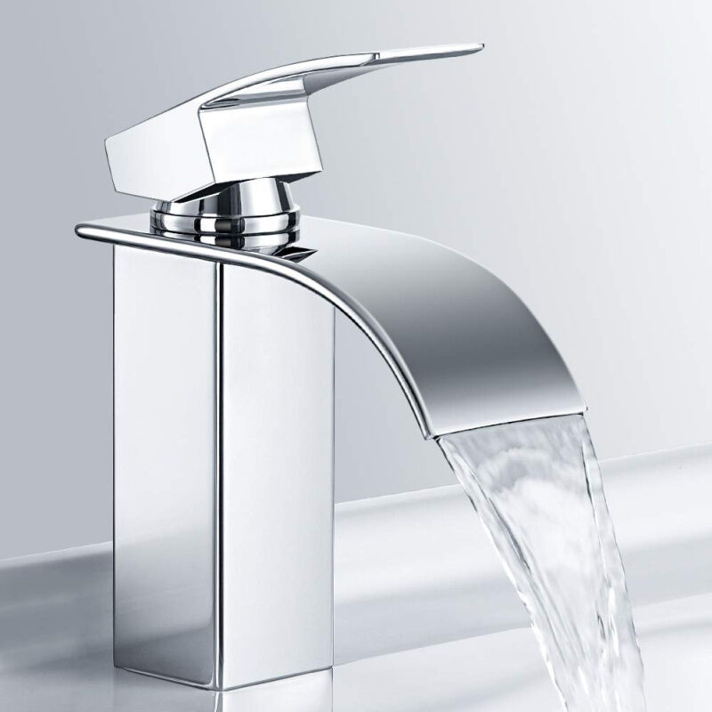 foto del prodotto swanew rubinetto per il bagno in un design angolare. mixer a sola con le linee chiare in un look moderno. battito del bagno chrom