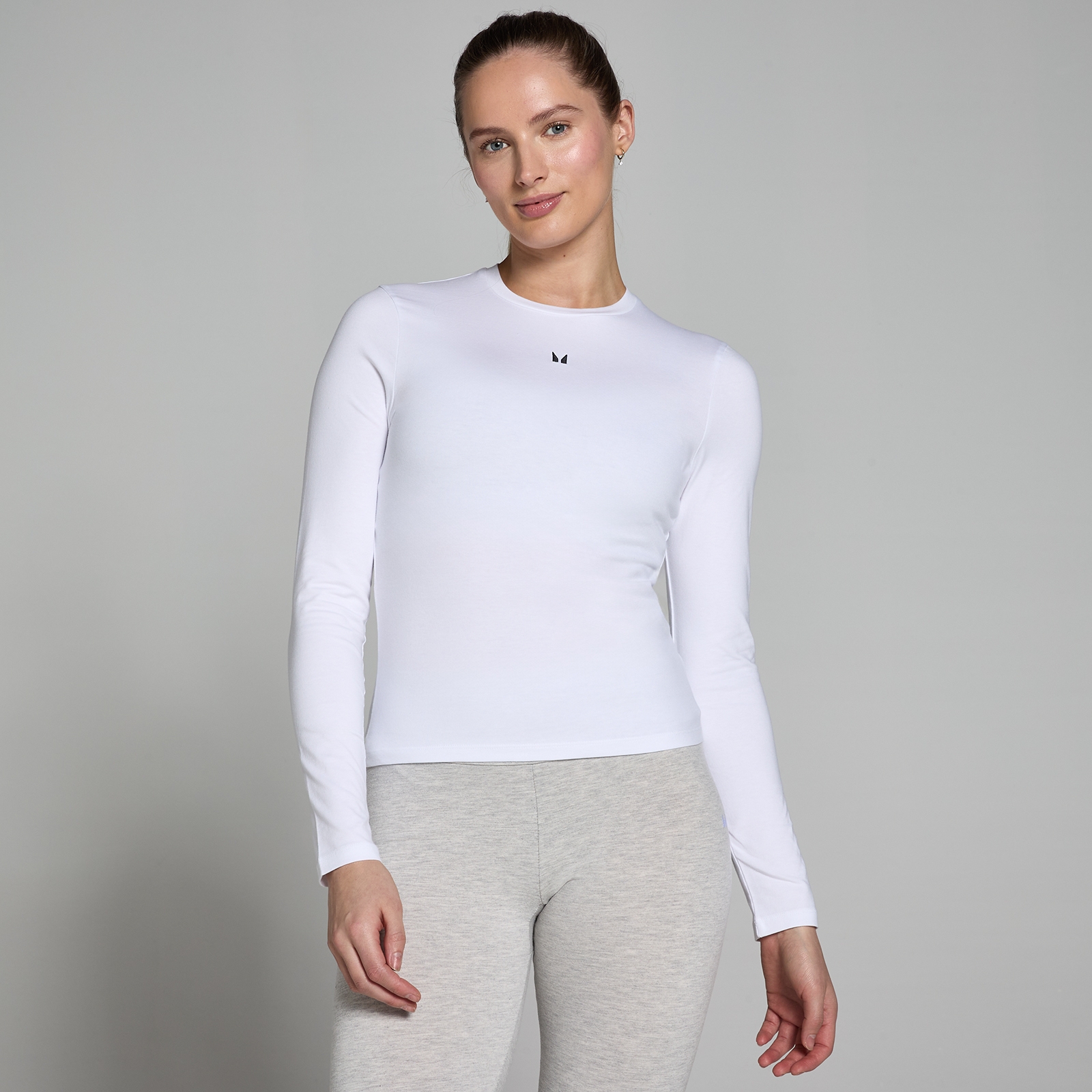 foto del prodotto t shirt a maniche lunghe aderente mp basics da donna bianca m