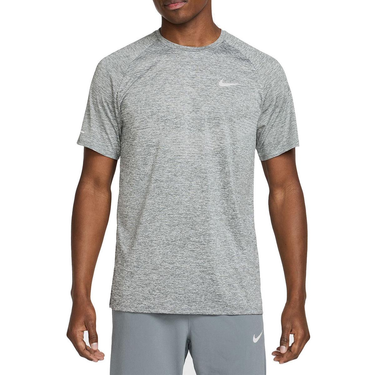 foto del prodotto t shirt dri fit adv stride