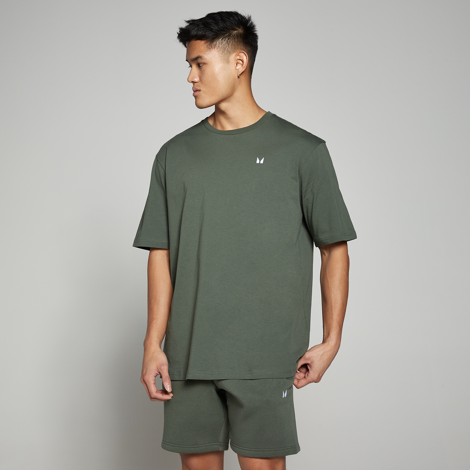 foto del prodotto t shirt oversize mp rest day da uomo verde timo xs