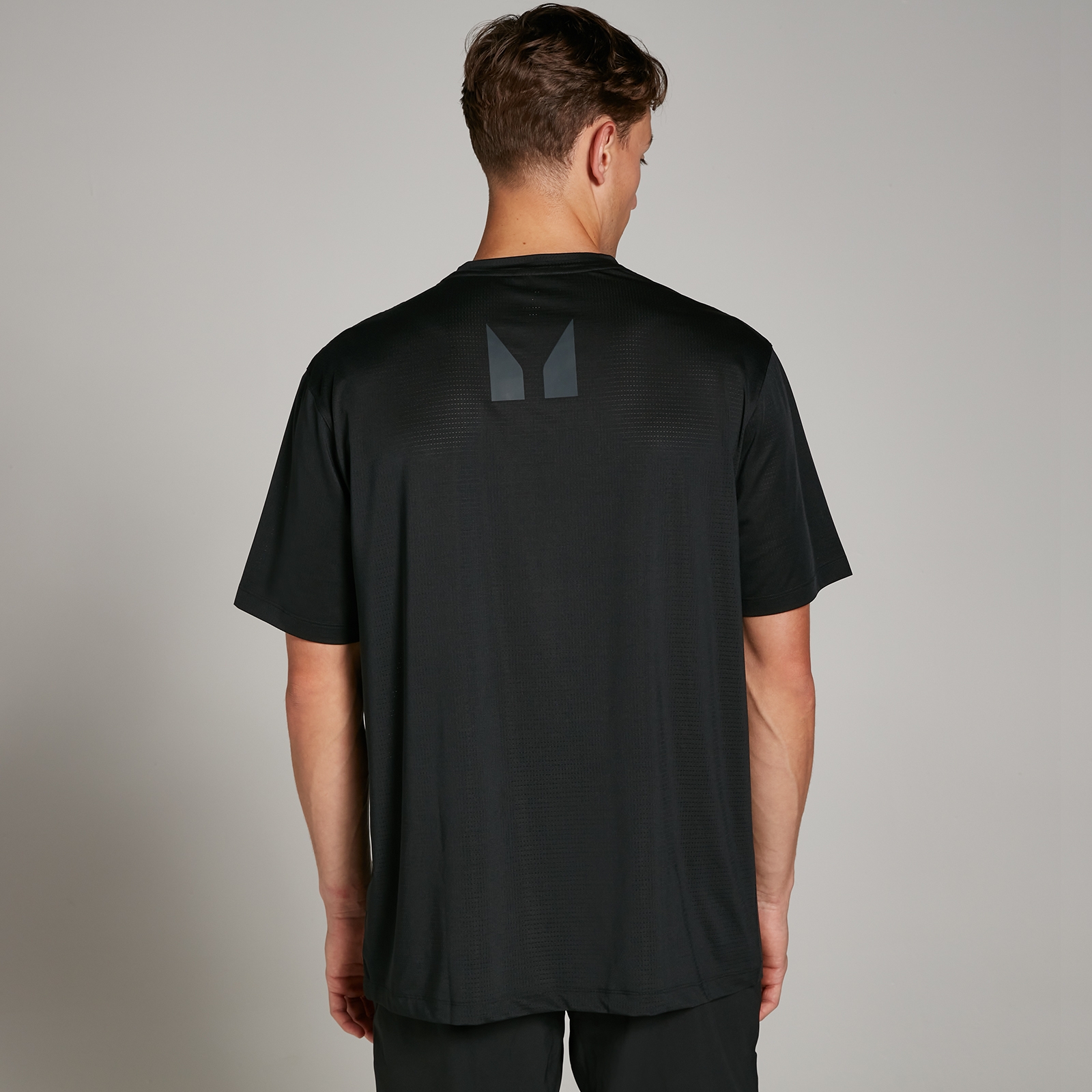 foto del prodotto t shirt sportiva oversize in mesh mp tempo da uomo nera s