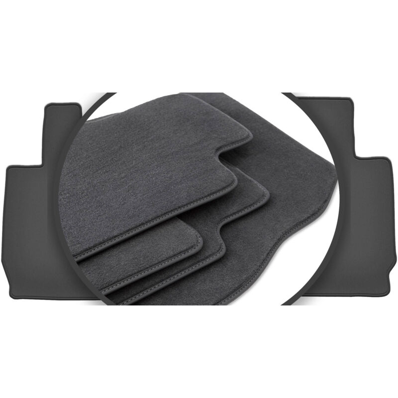 foto del prodotto tappetini auto premium per camion iveco stralis 2003 2019 