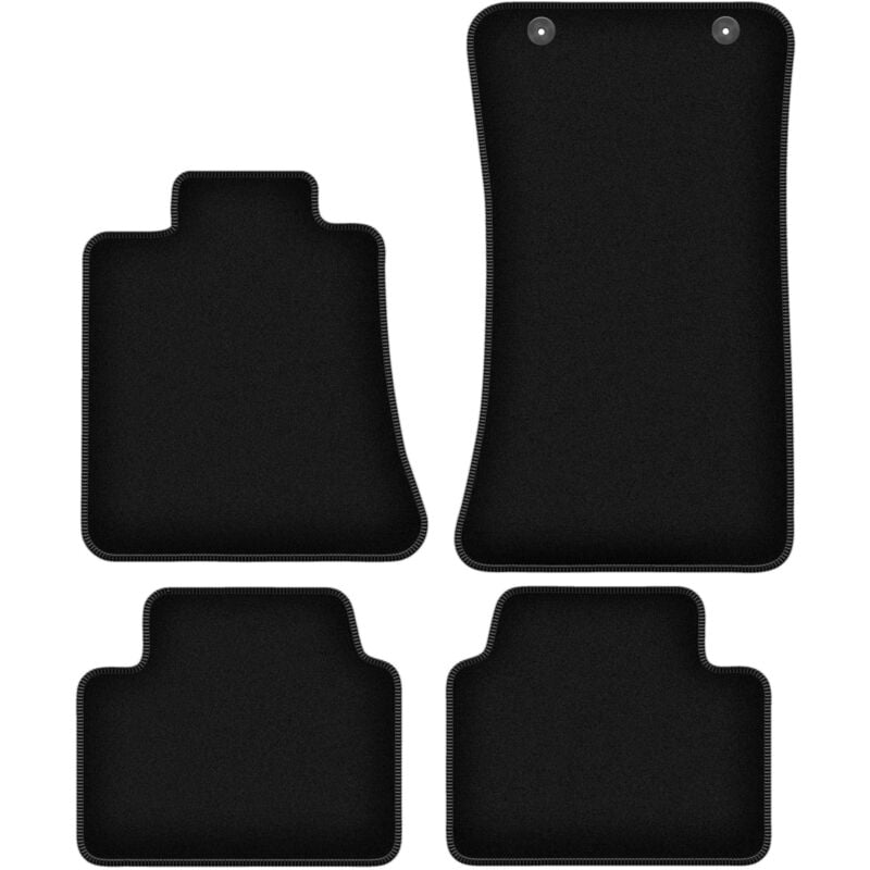 foto del prodotto tappetini basic in velluto nero per alfa romeo giulia 2x4 2wd berlina 2016 