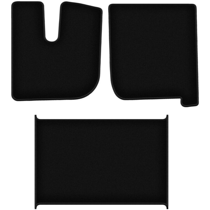 foto del prodotto tappetini basic in velluto nero per camion iveco stralis 2013 2019 