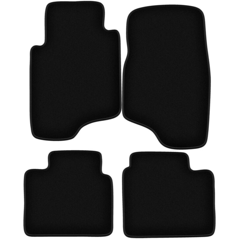 foto del prodotto tappetini basic in velluto nero per mitsubishi pajero ii off road 1991 1999 