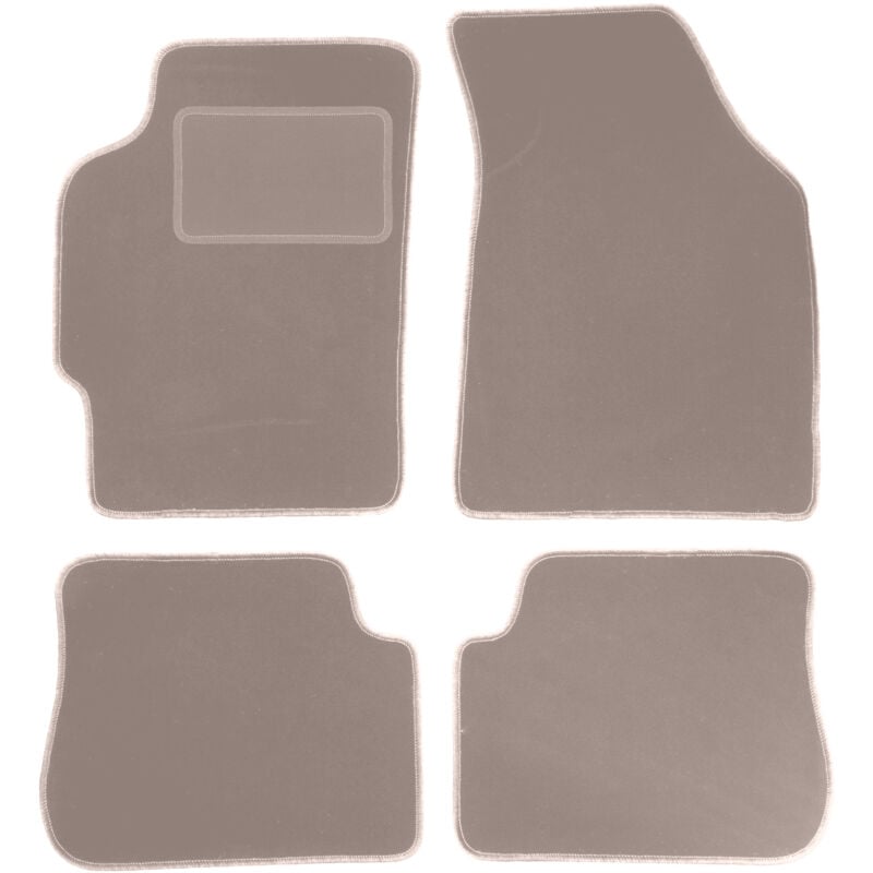 foto del prodotto tappetini in velluto beige per kia shuma berlina 1997 2004 