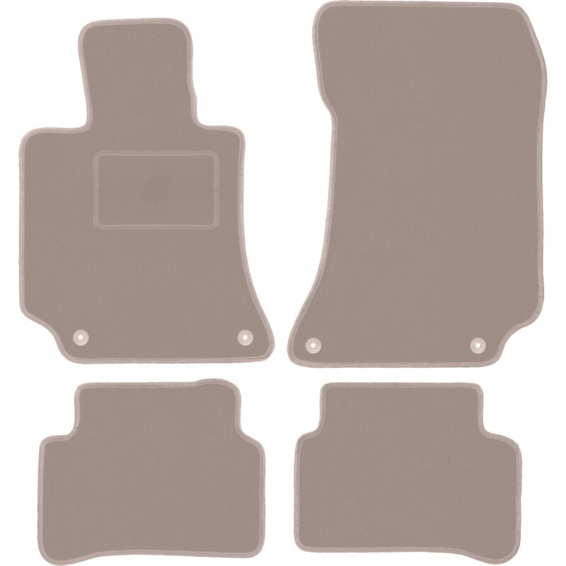 foto del prodotto tappetini in velluto beige per mercedes e w212 berlina, station wagon, coup 2009 2016 