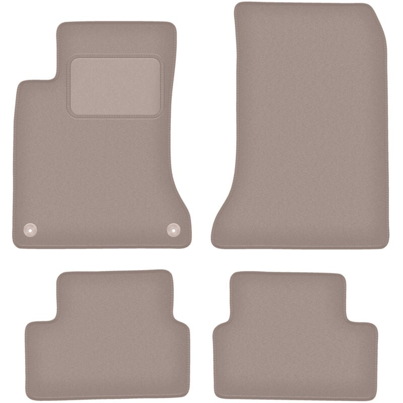 foto del prodotto tappetini in velluto beige per mercedes w246 classe b 2011 2018 
