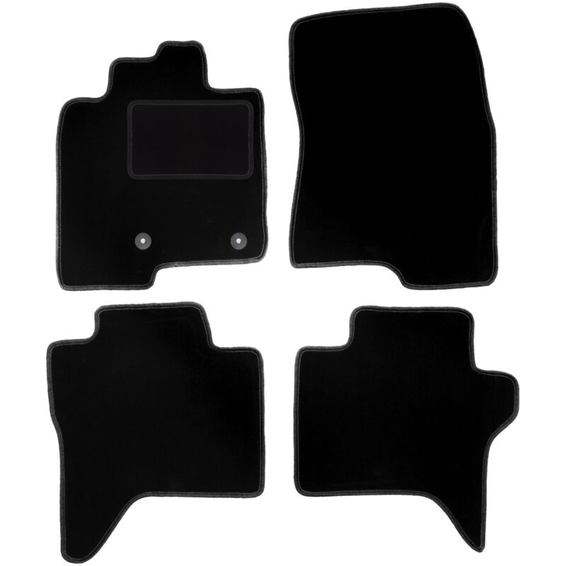 foto del prodotto tappetini in velluto nero per mitsubishi pajero iv lungo 2006 2018 