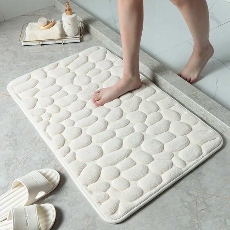 foto del prodotto tappetino pebble relief, tappetino antiscivolo assorbente per l ingresso del bagno bianco latte, 40 x 60 cm 