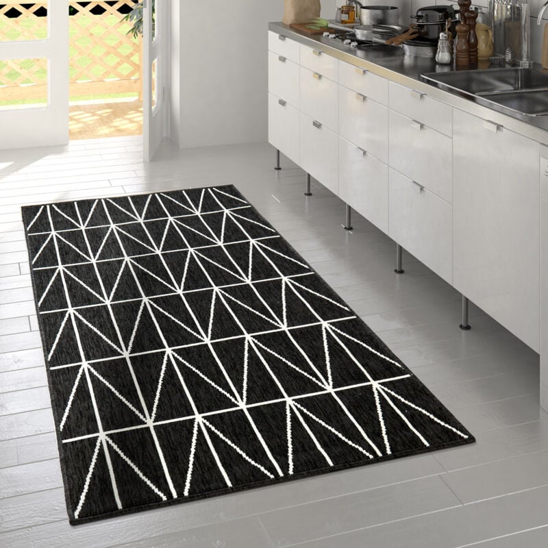 foto del prodotto tappeto a pelo corto per interni ed esterni con design scandinavo nel motivo geometrico 3d in nero 80x150 cm - paco home