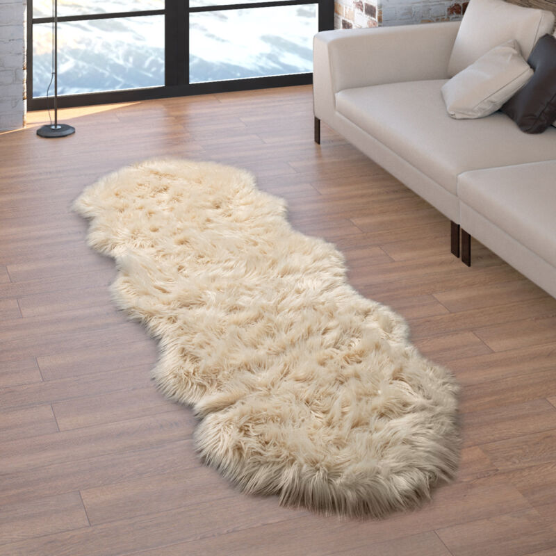 foto del prodotto tappeto in ecopelliccia, cuscini, a cuore, rotondo, in diverse forme, crema 55x160 cm forma di pelliccia paco home