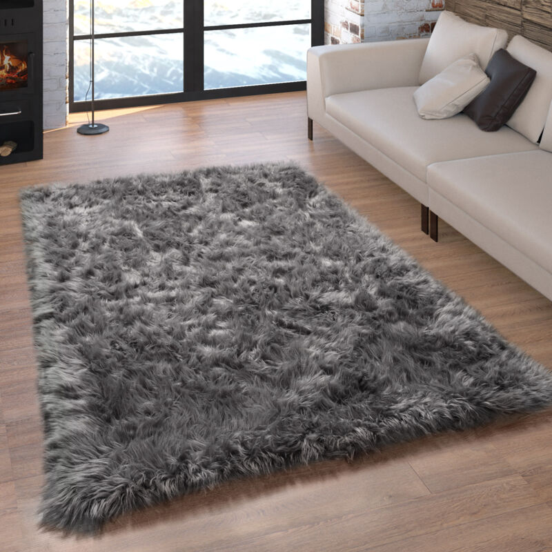 foto del prodotto tappeto in ecopelliccia, cuscini, a cuore, rotondo, varie forme, grigio scuro 40x60 cm paco home